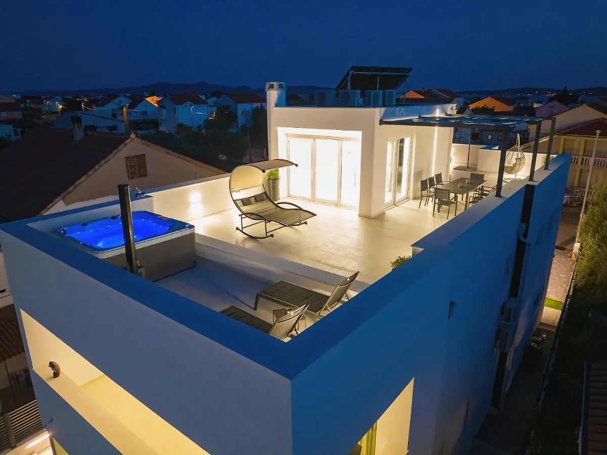 Villa Nocturno #Pool #Jacuzzi #Fitness #Konoba Bibinje