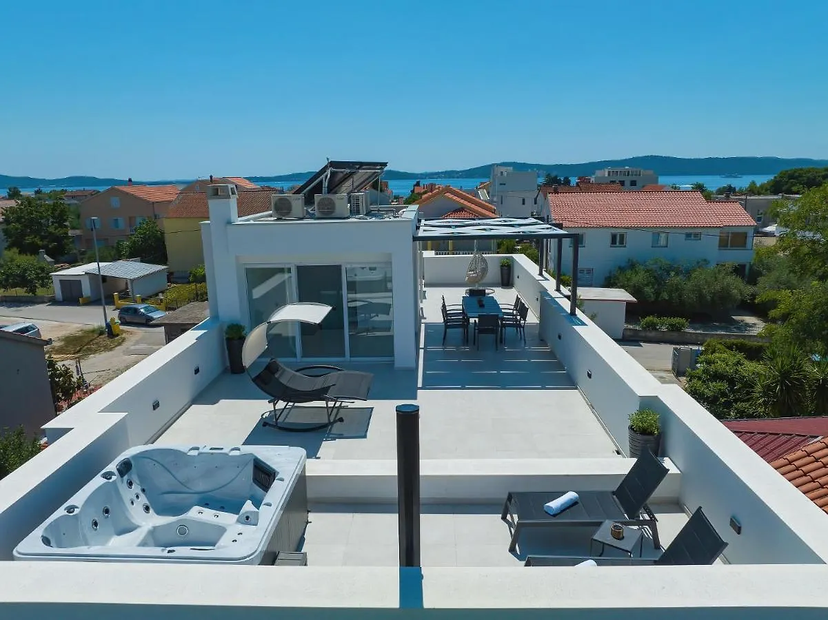 Villa Nocturno #Pool #Jacuzzi #Fitness #Konoba Bibinje Croatia